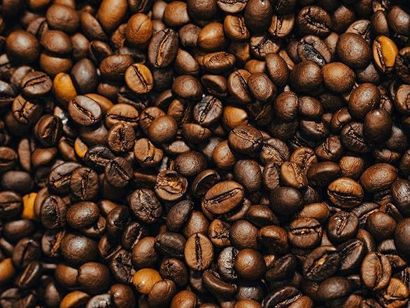 How long should you leave freshly roasted coffee before trying?